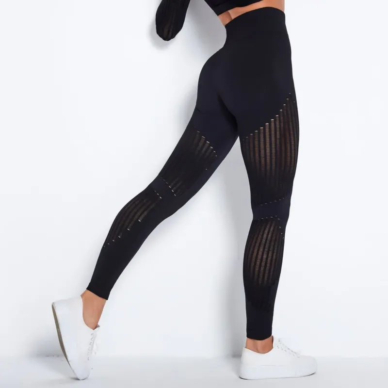High-Waist-Yogahose mit Po-Lifting-Effekt – Avérine